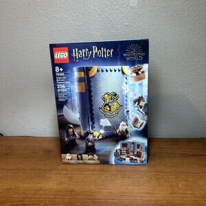 LEGO Harry Potter 76385: Hogwarts Moment: Charms Class - 256 Pcs - New. Sealed.